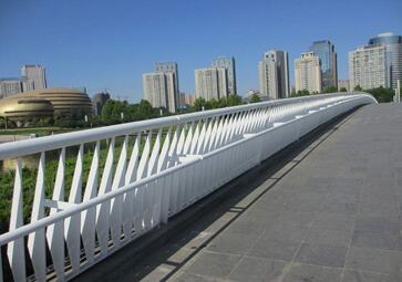 市政護(hù)欄.jpg 市政護(hù)欄.jpg