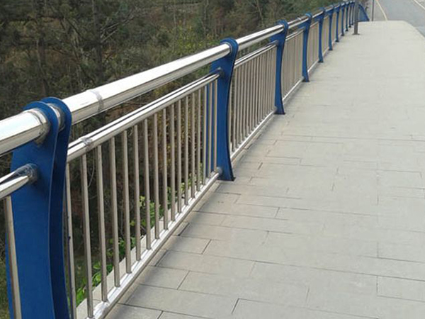 6481521106232.jpg 6481521106232.jpg