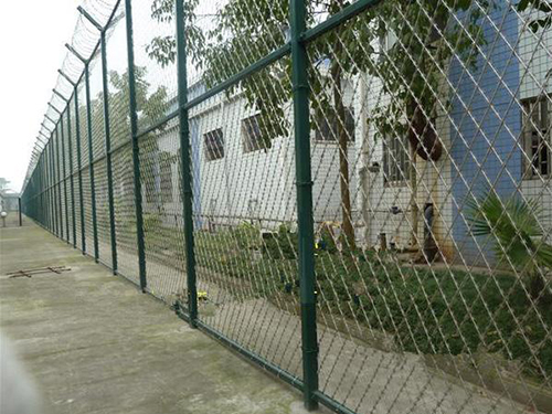 機(jī)場(chǎng)監(jiān)獄護(hù)欄